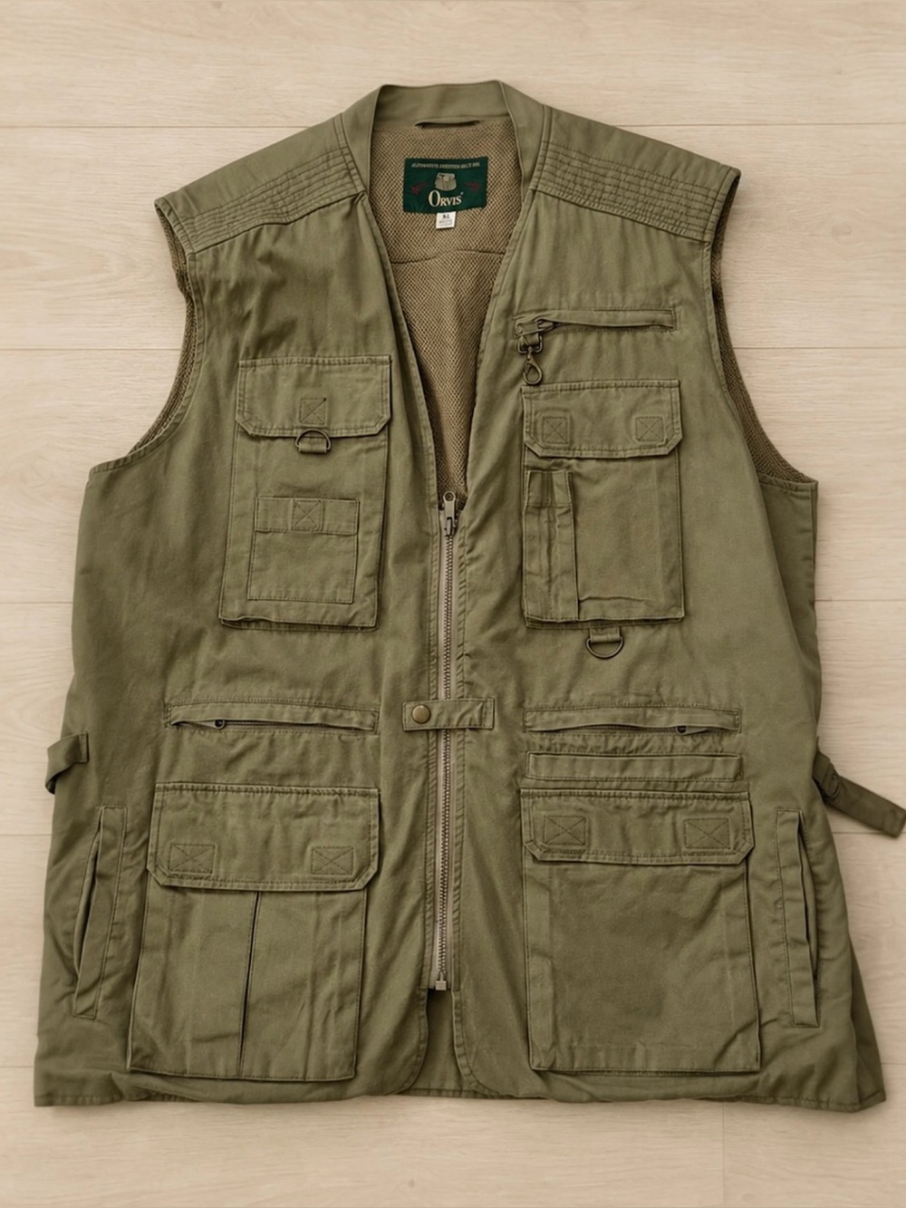 Vintage Orvis Fishing Vest Mens XL Tan Fly Field Safari Multi Pocket Mesh